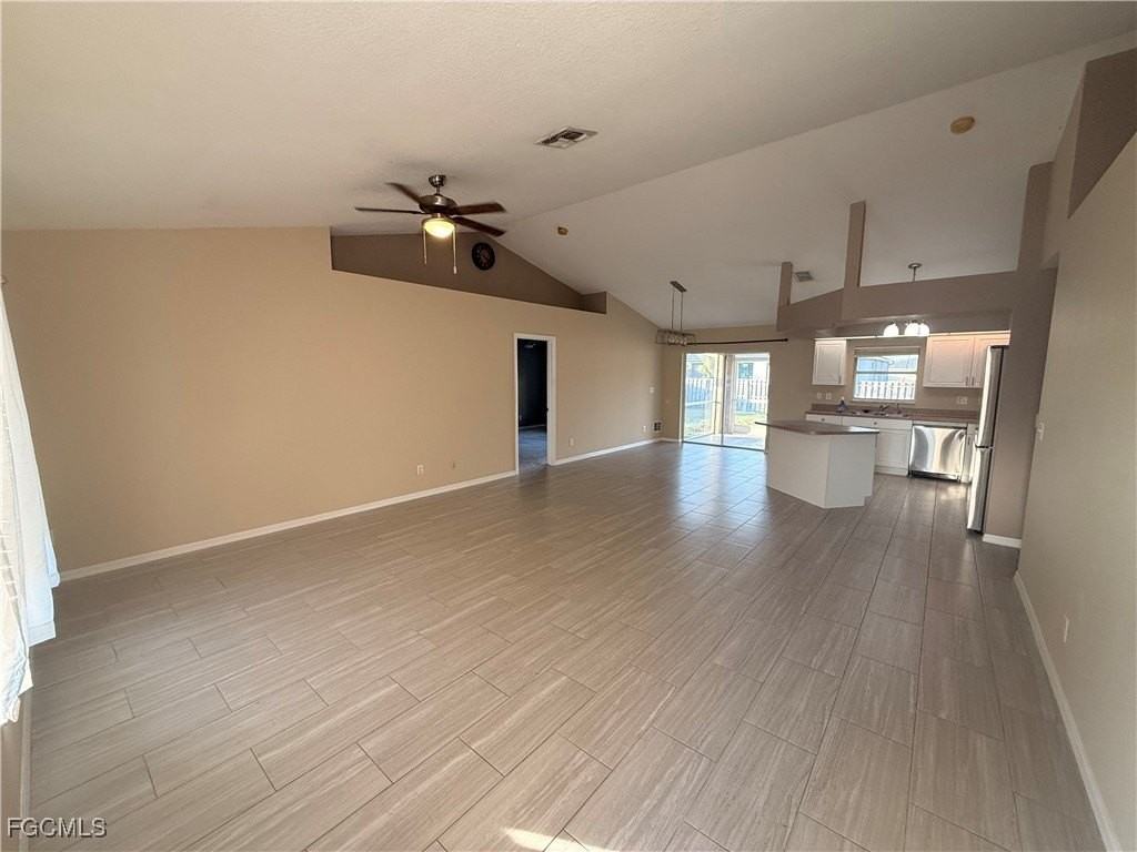 2003 Nw 7th Ter - Photo 6 of 21