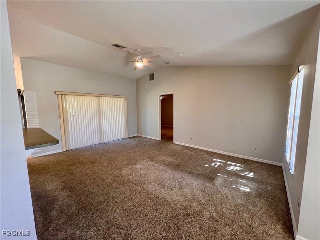 1429 Sw 29th St - Photo 5 of 21