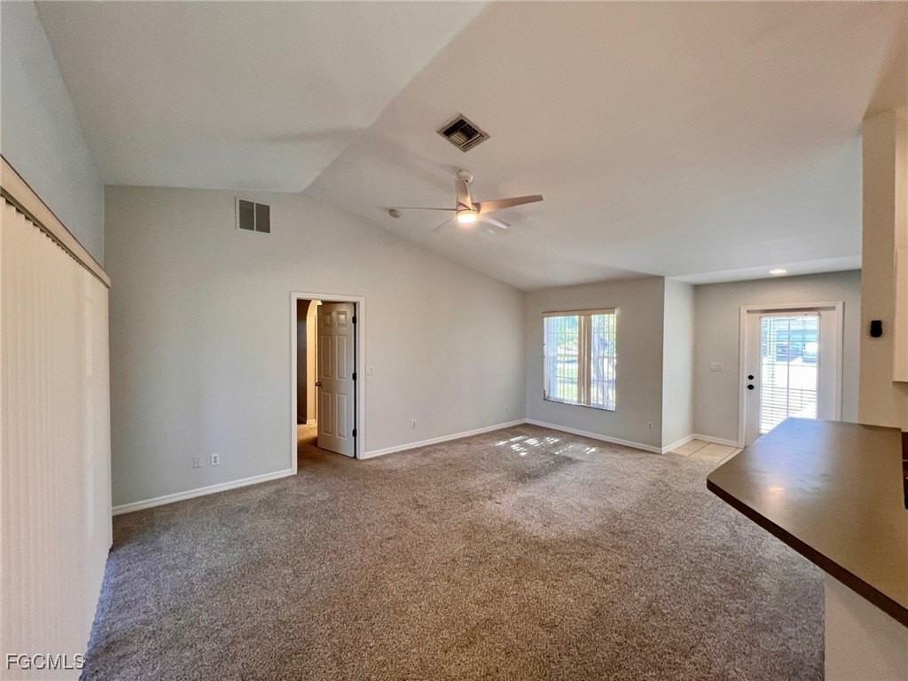 1429 Sw 29th St - Photo 6 of 21