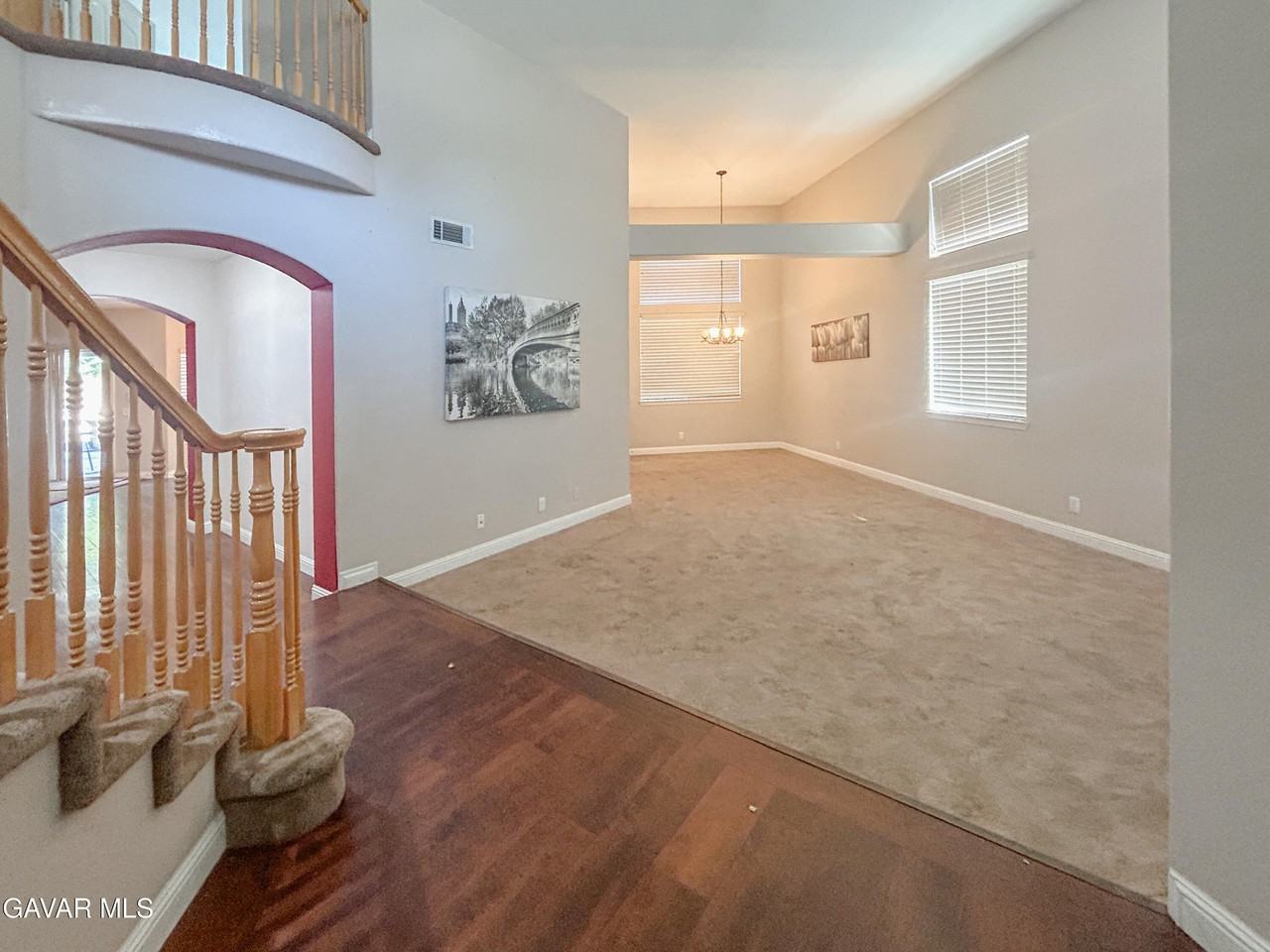 4011 Dee Dee Ct - Photo 3 of 41