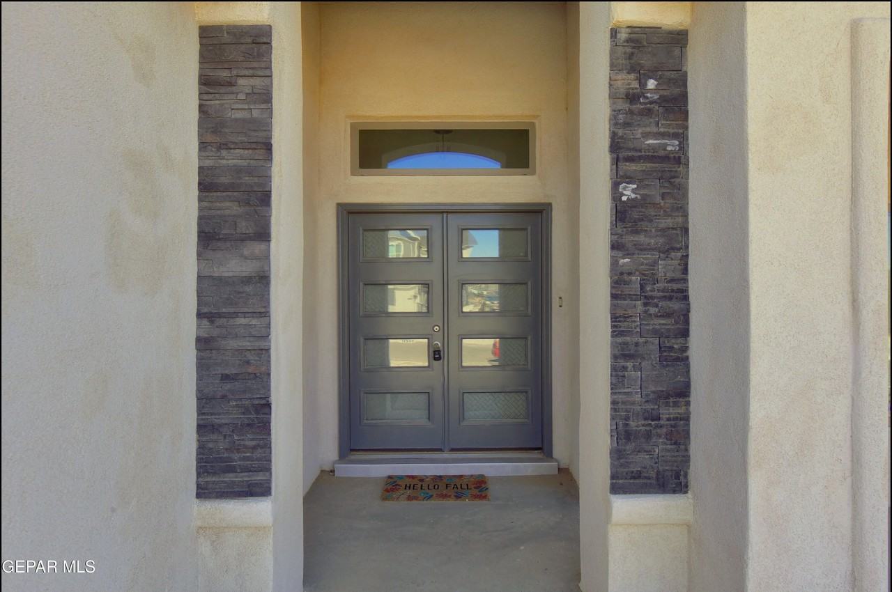 12844 Giovanni Grajeda Avenue - Photo 7 of 47