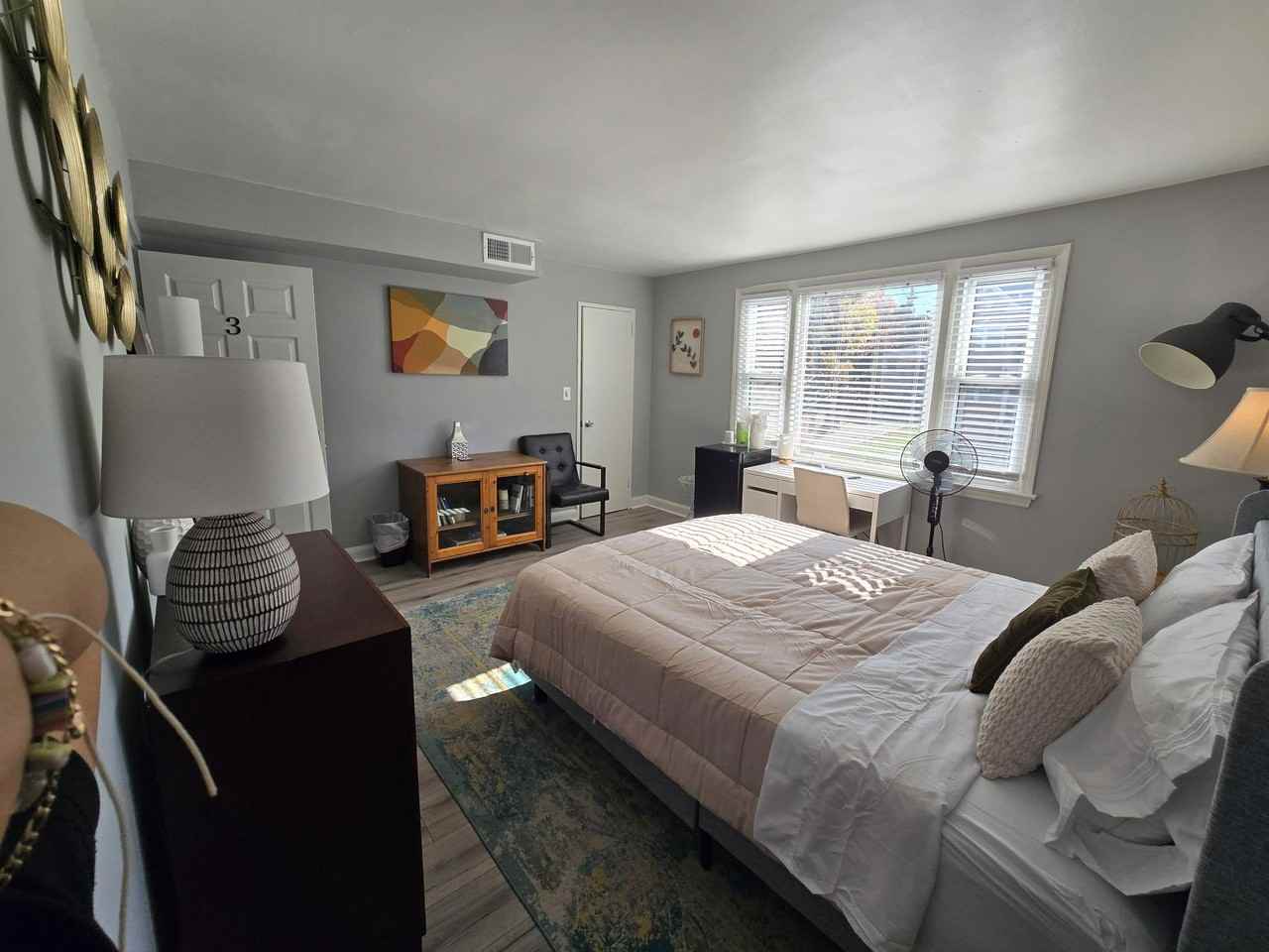 B St Se - Photo 7 of 10