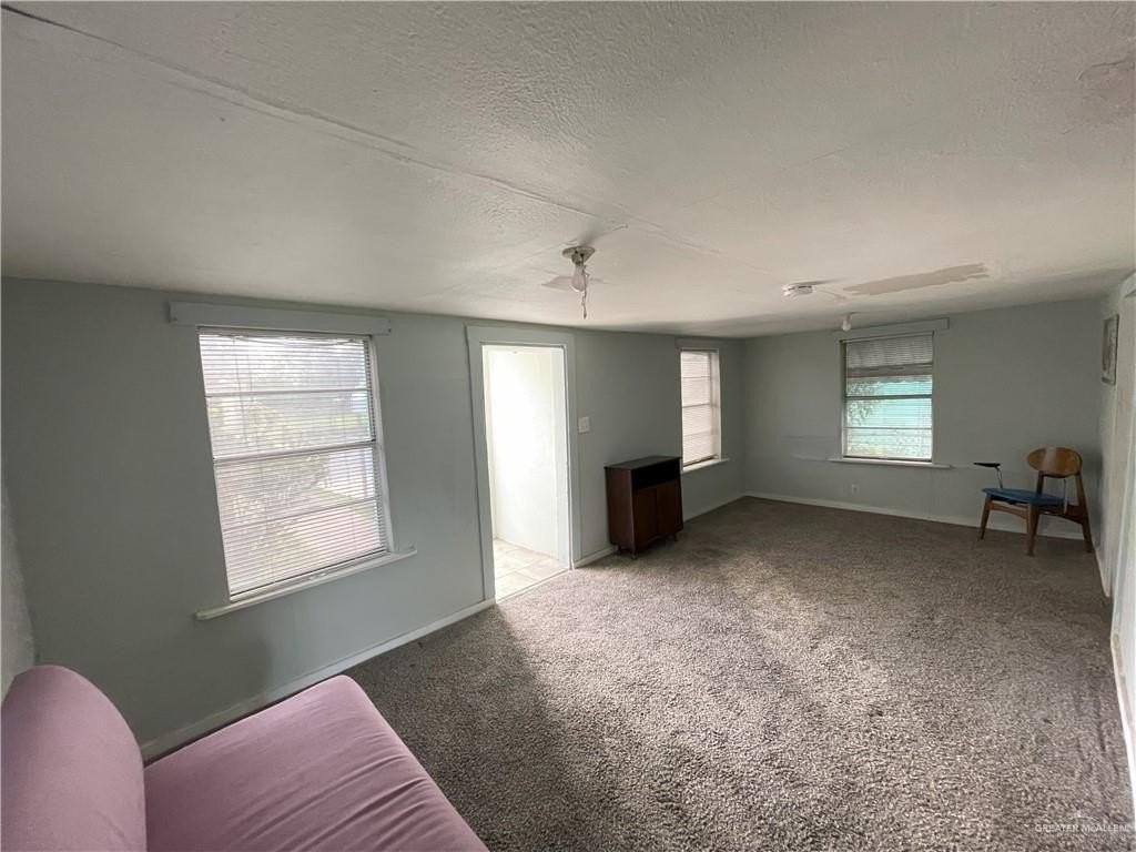 707 E Plaza St - Photo 7 of 14