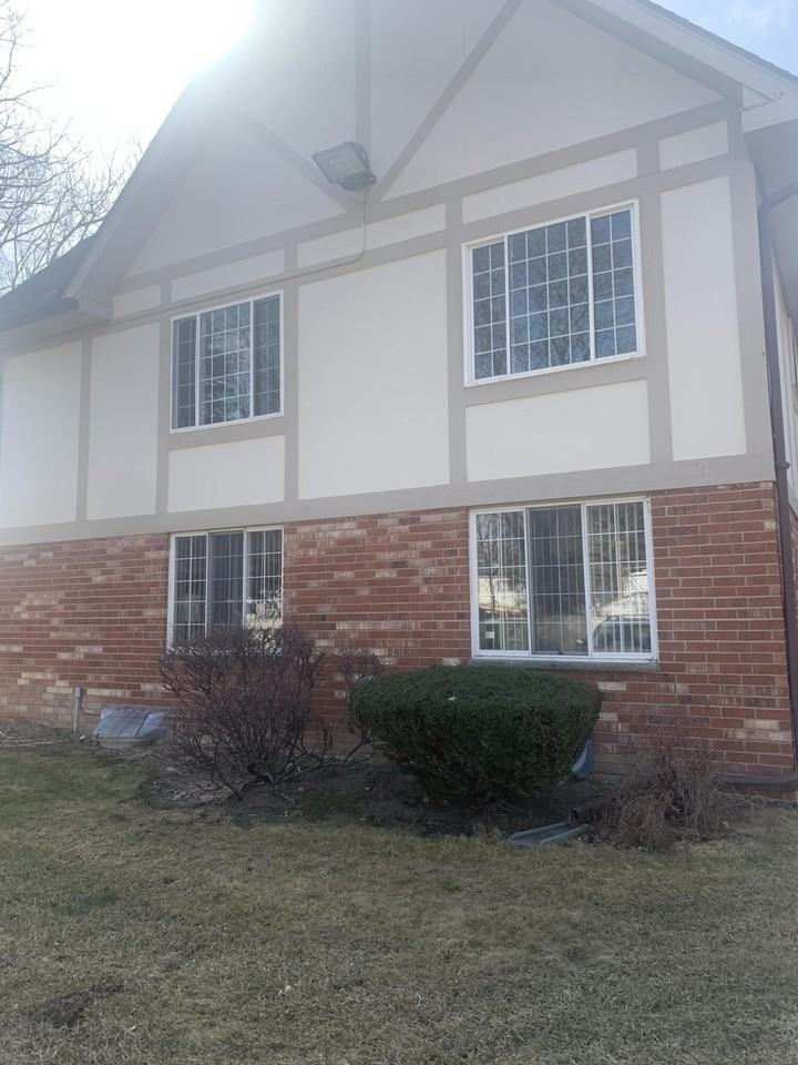 30256 Southfield Rd Unit A280 #A280 - Photo 2 of 14