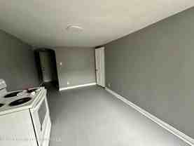 306 Wyoming Ave #D - Photo 1 of 1