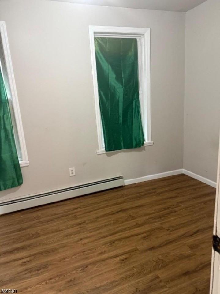 85 Holsman Street #2 - Photo 3 of 11