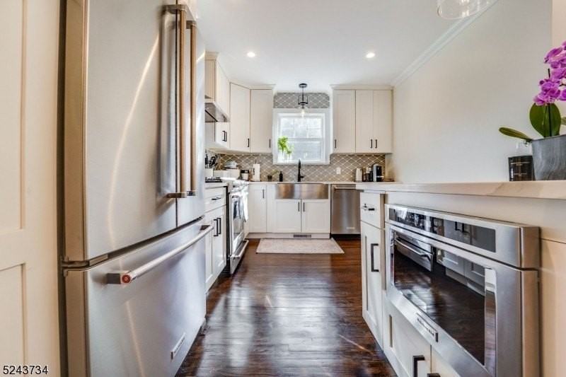 2 Loantaka Way - Photo 5 of 50