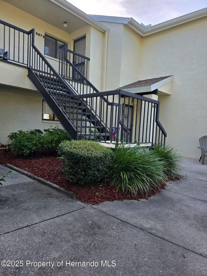 9478 Nakoma Way - Photo 2 of 41