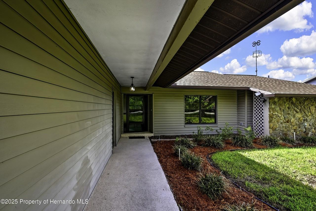 3296 Dolin Ave - Photo 3 of 36