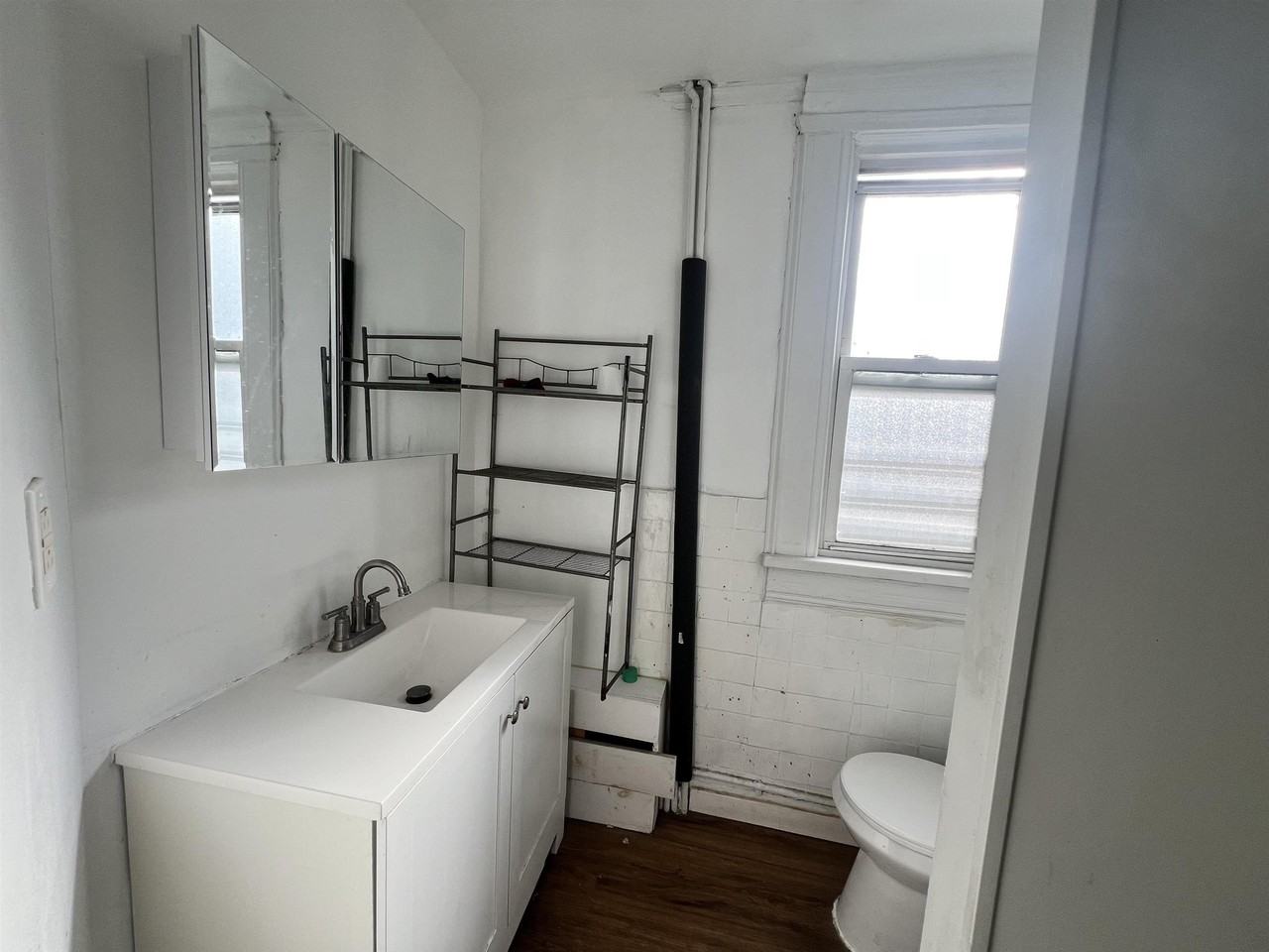 69 Clarke Ave #2L - Photo 5 of 8