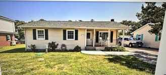 451 Cape Lookout Dr - Photo 1 of 1