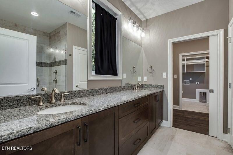 318 Chatuga Ln - Photo 6 of 18