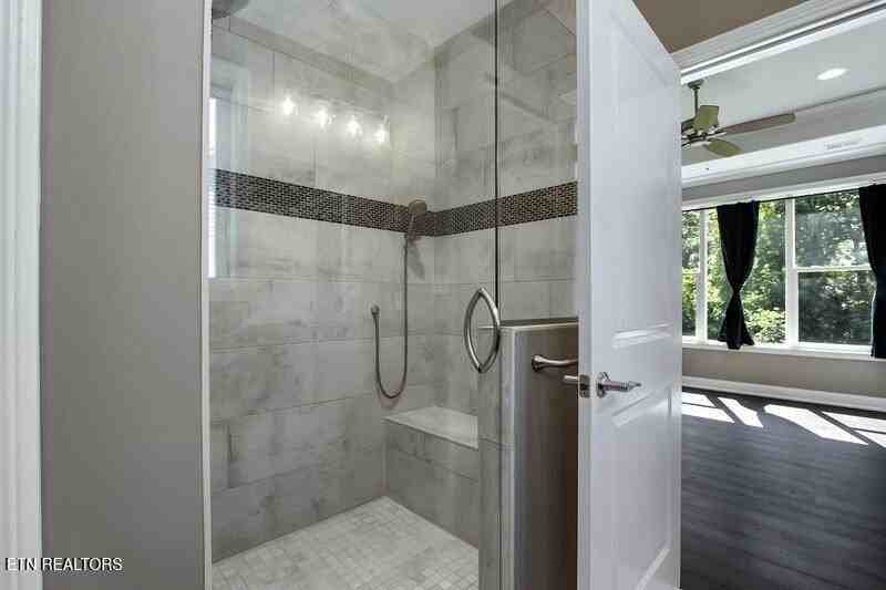 318 Chatuga Ln - Photo 7 of 18