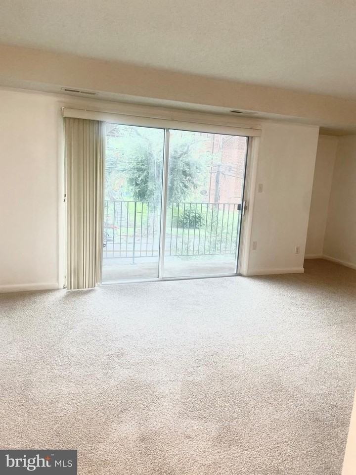 625 Chesapeake St Se - Photo 2 of 2