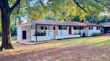 featured image of 7535 Parker Cir