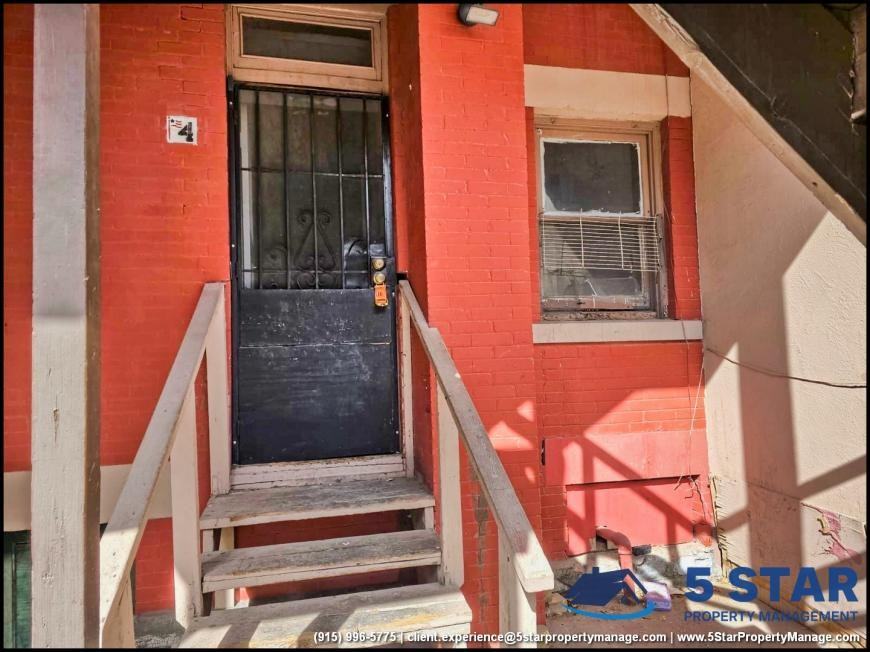 1030 Wyoming Ave - Photo 5 of 10