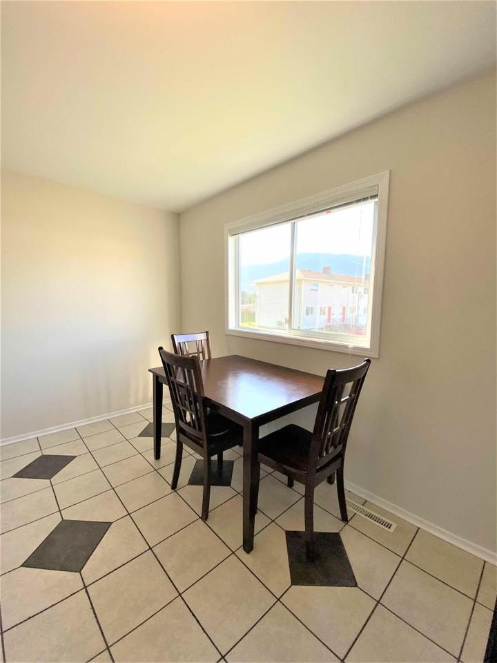 24 Little Wedeene Street - Photo 3 of 10