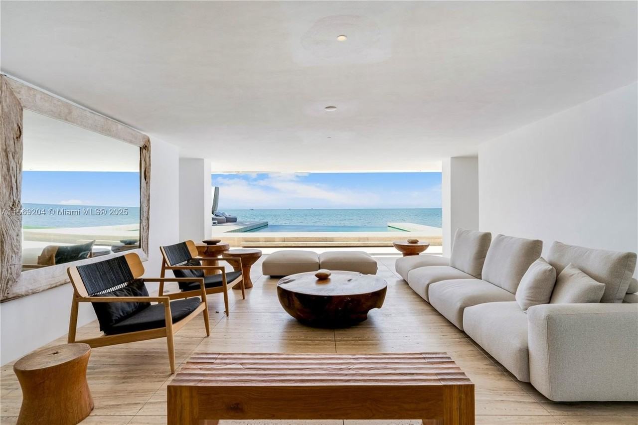 440 S Mashta Dr - Photo 2 of 50