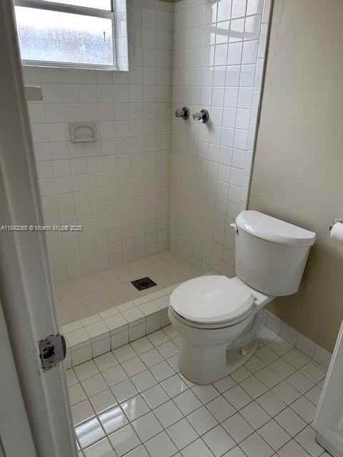 851 Sw 9th St #2 - Photo 7 of 9