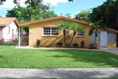 270 S Melrose Dr - Photo 1 of 1