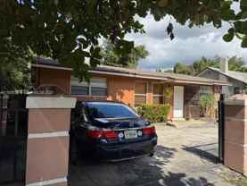 311 Ne 57th St #313 - Photo 1 of 1