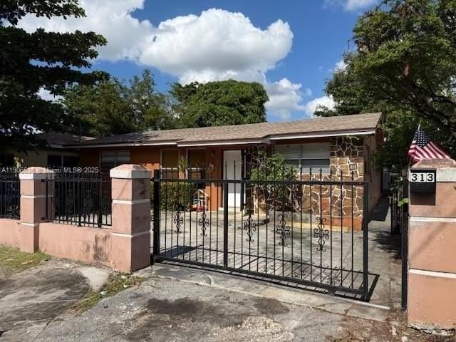 311 Ne 57th St #313 - Photo 3 of 16