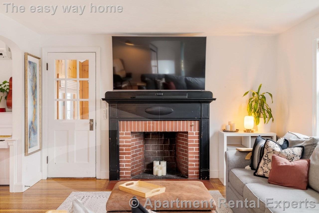 19 Trenton St - Photo 5 of 29