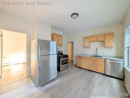featured image of 61 Webster Ave #2L