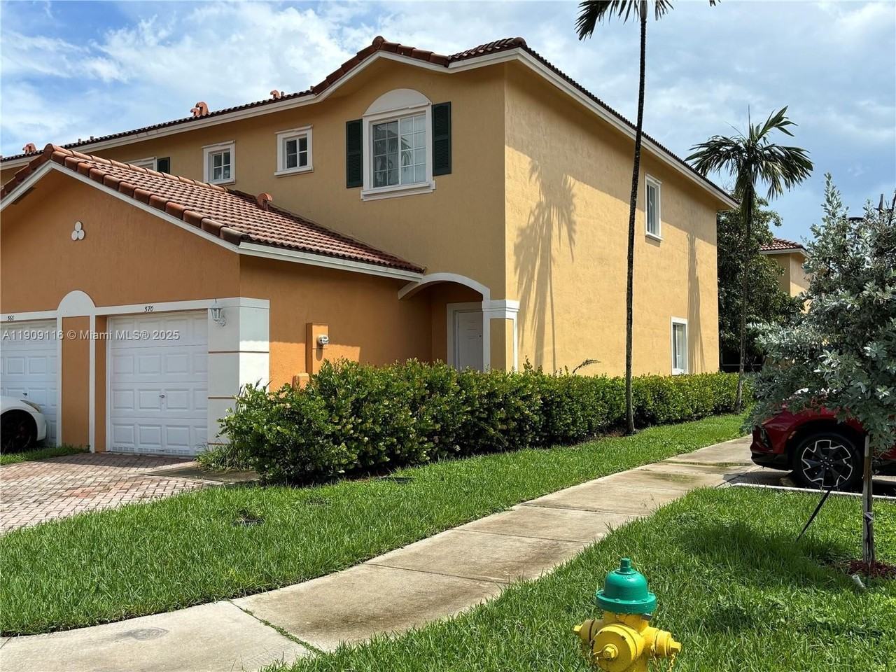 570 Saint Michelle Way - Photo 4 of 9