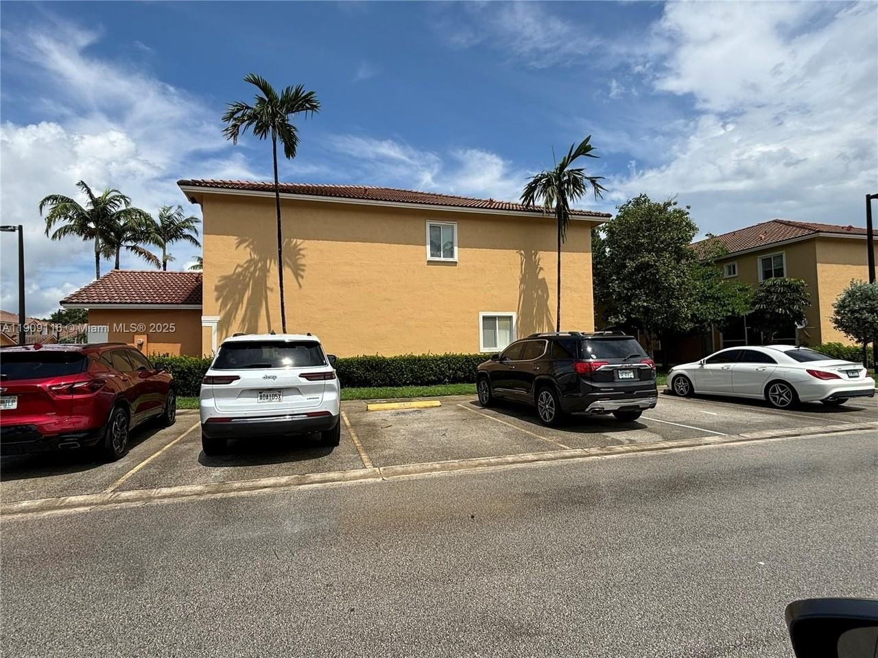 570 Saint Michelle Way - Photo 6 of 9