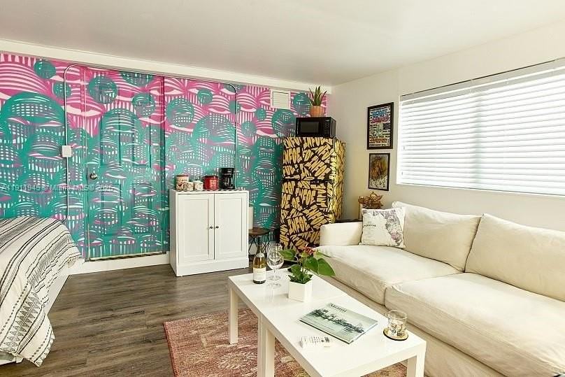 420 Nw 111th St #REAR - Photo 7 of 12