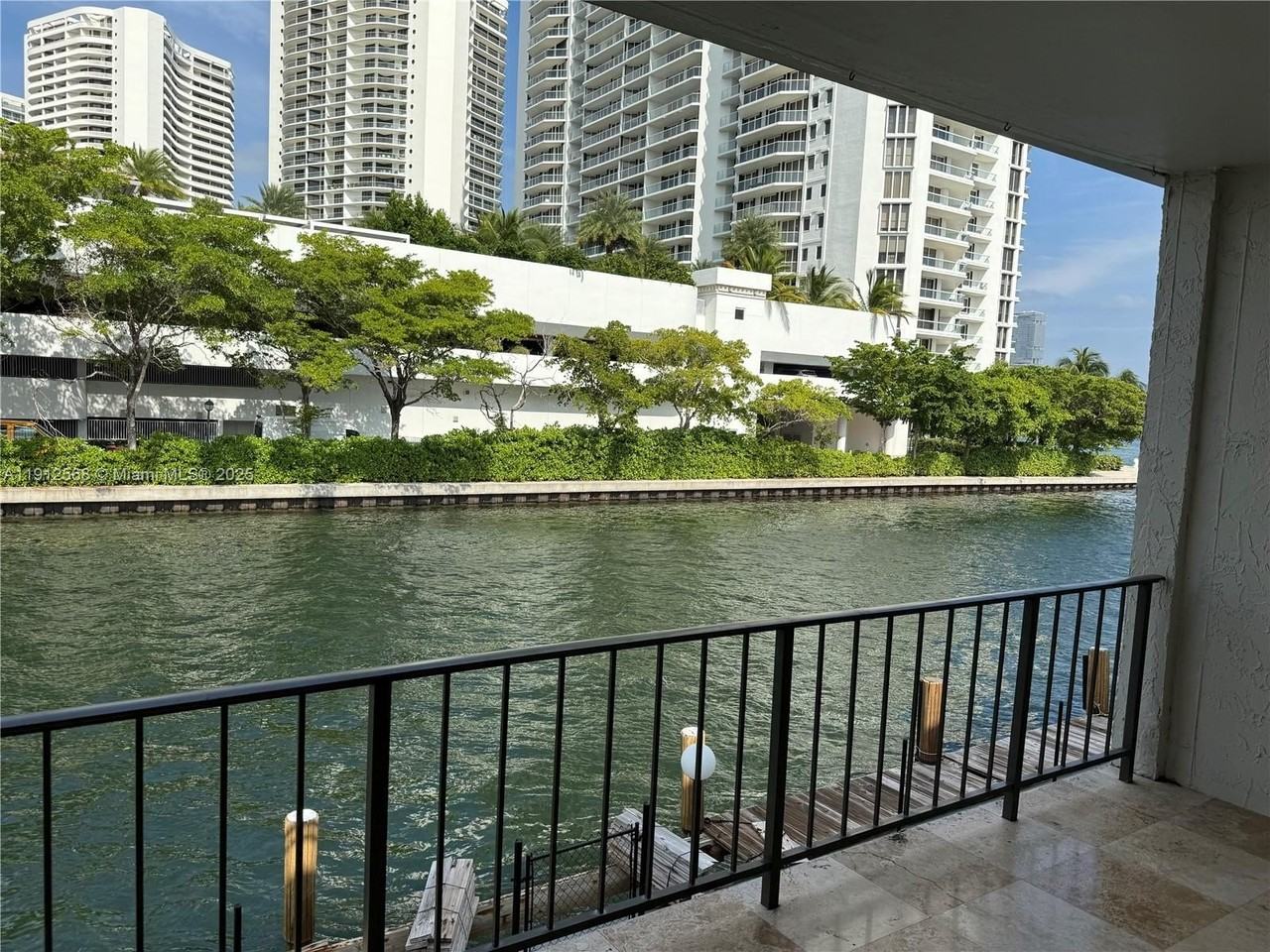 3745 Ne 171st St #40 - Photo 6 of 22