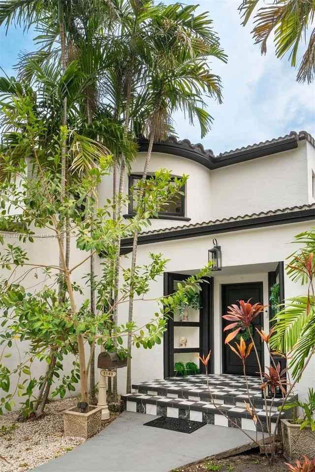 5149 Alton Rd - Photo 3 of 39