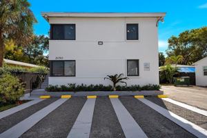 featured image of 2150 Sw 26th St #5