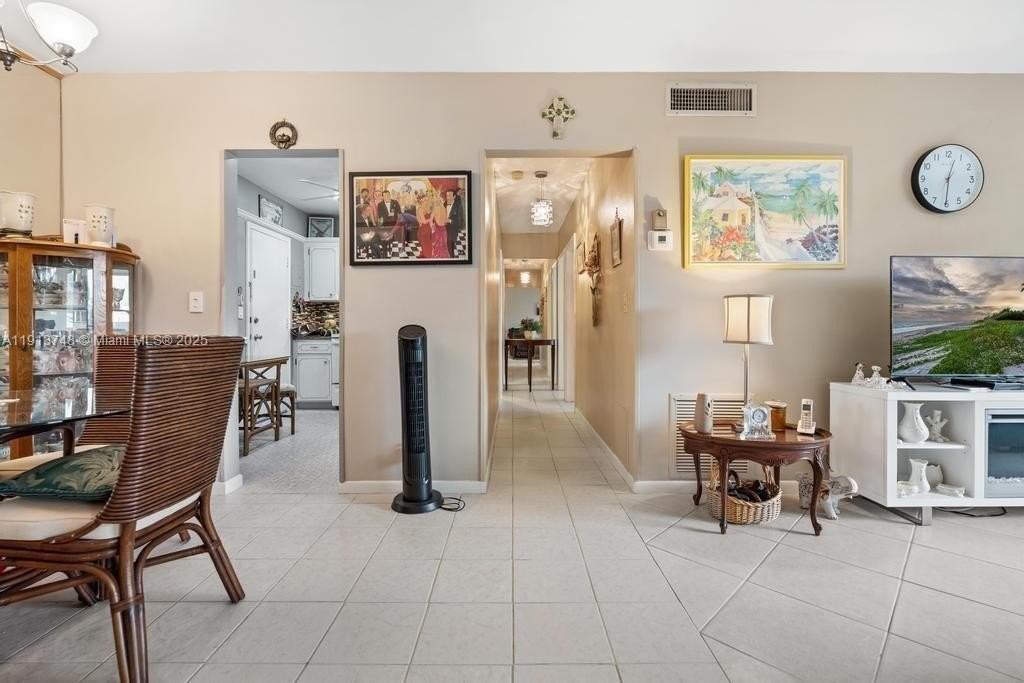 400 S Cypress Rd #424 - Photo 7 of 34