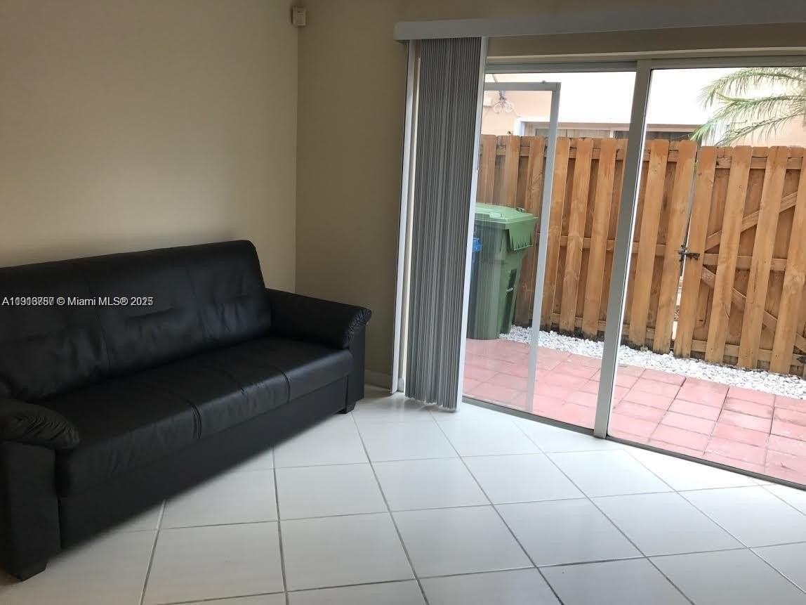 165 Riviera Cir #58-9 - Photo 7 of 15