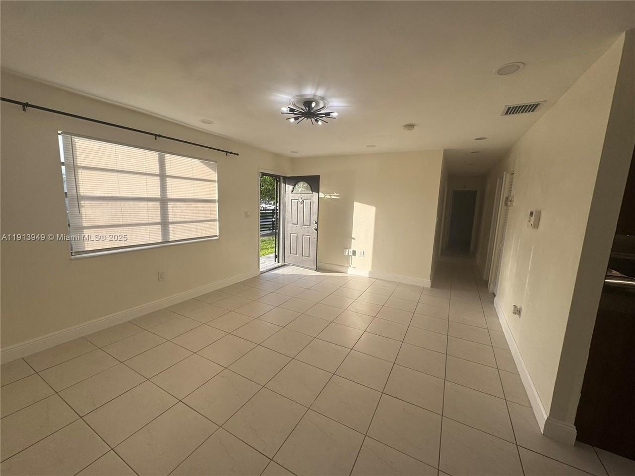 29523 Sw 144th Ct - Photo 5 of 50