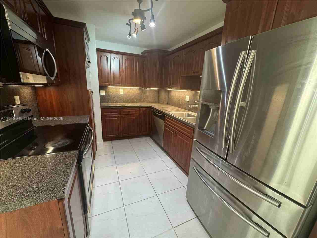 29523 Sw 144th Ct - Photo 6 of 50