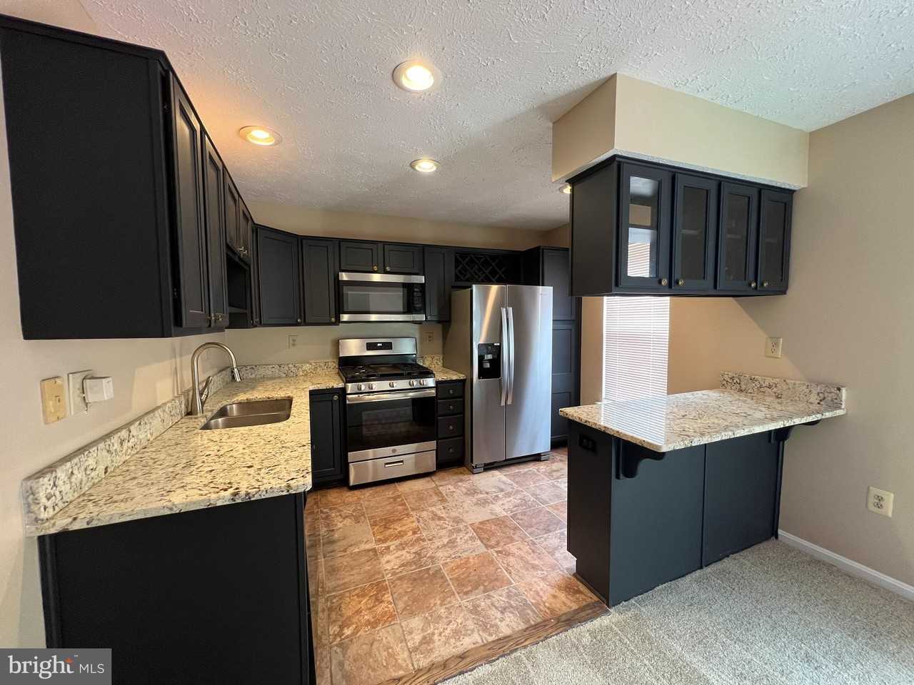 5004 Doctorfish Ct - Photo 2 of 28