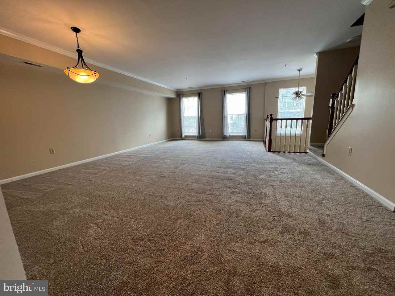 5004 Doctorfish Ct - Photo 6 of 28