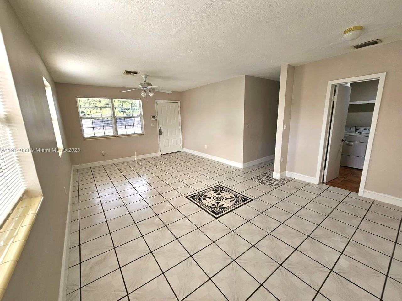 10530 Sw 149th St - Photo 3 of 26