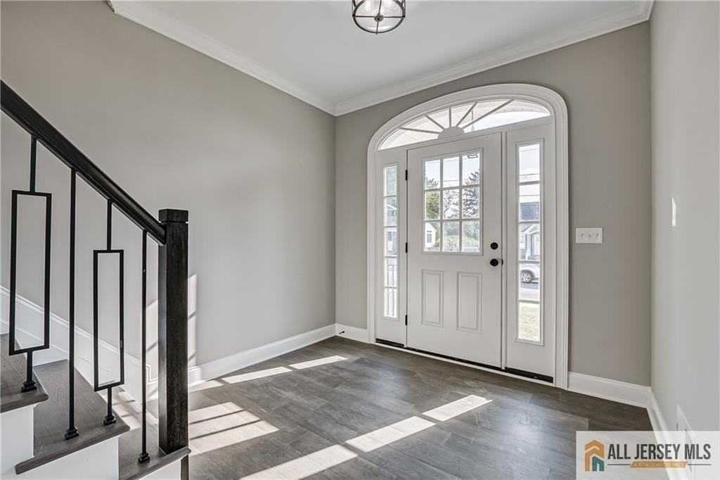 10 Hector Ave - Photo 5 of 47