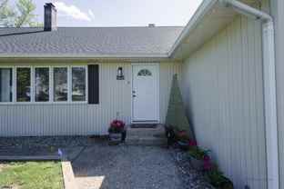 5143 Venice Ave - Photo 1 of 1