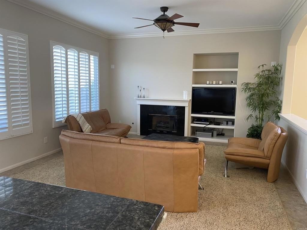 10992 Cloverhurst Way - Photo 2 of 7