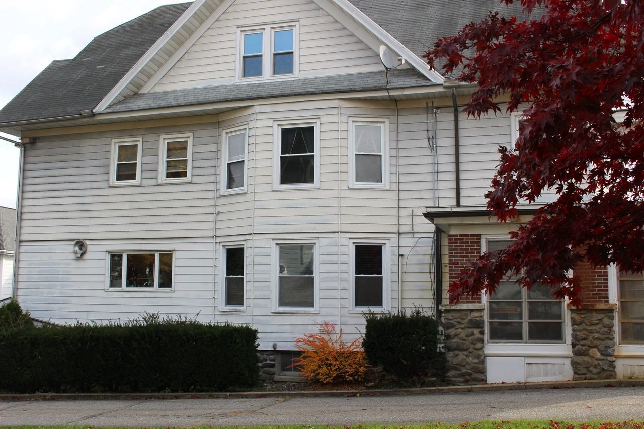 20 Merrill St - Photo 2 of 11