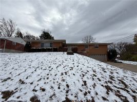 featured image of 2650 Loris Dr