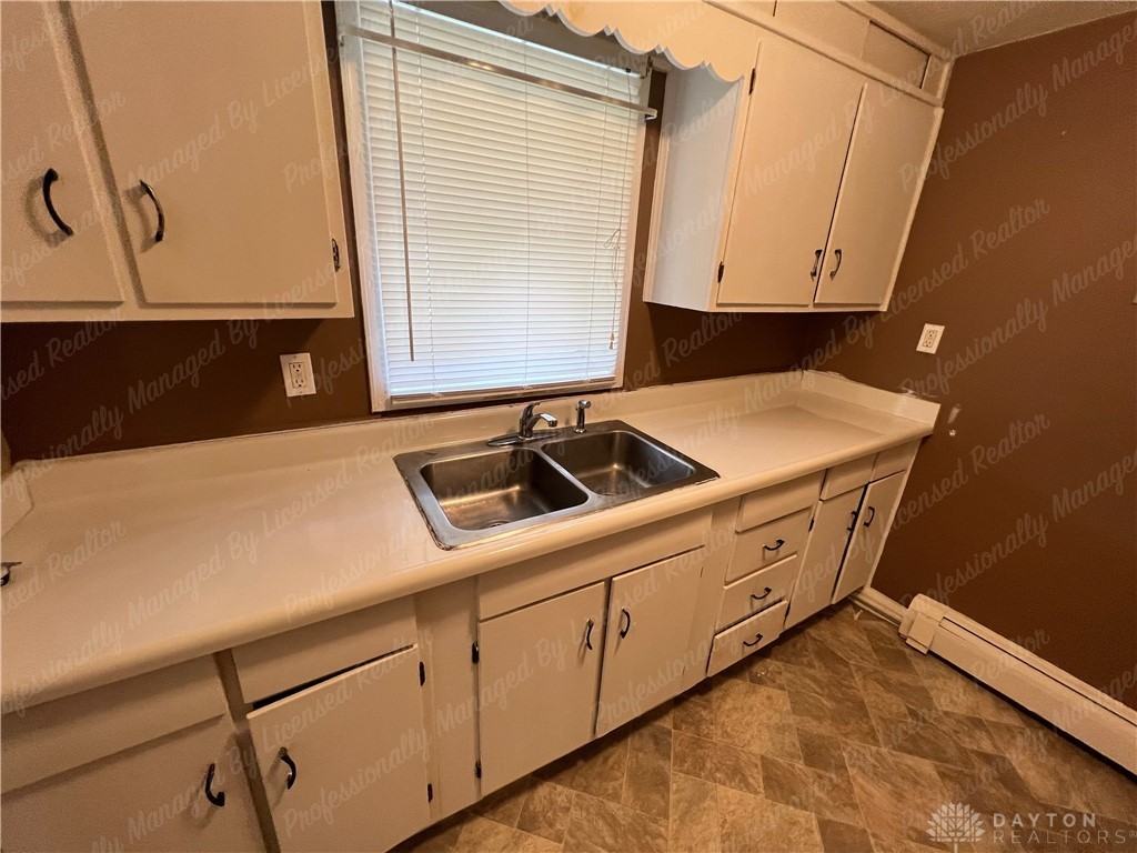 2900 Sage Avenue - Photo 7 of 16