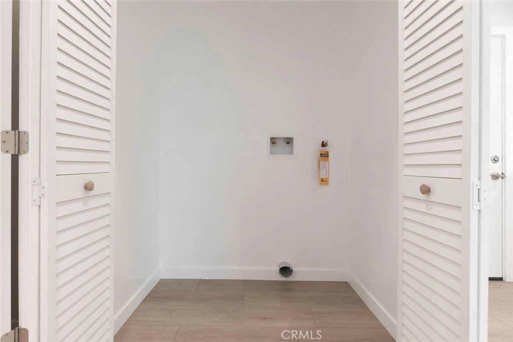 13120 Branford St - Photo 6 of 16