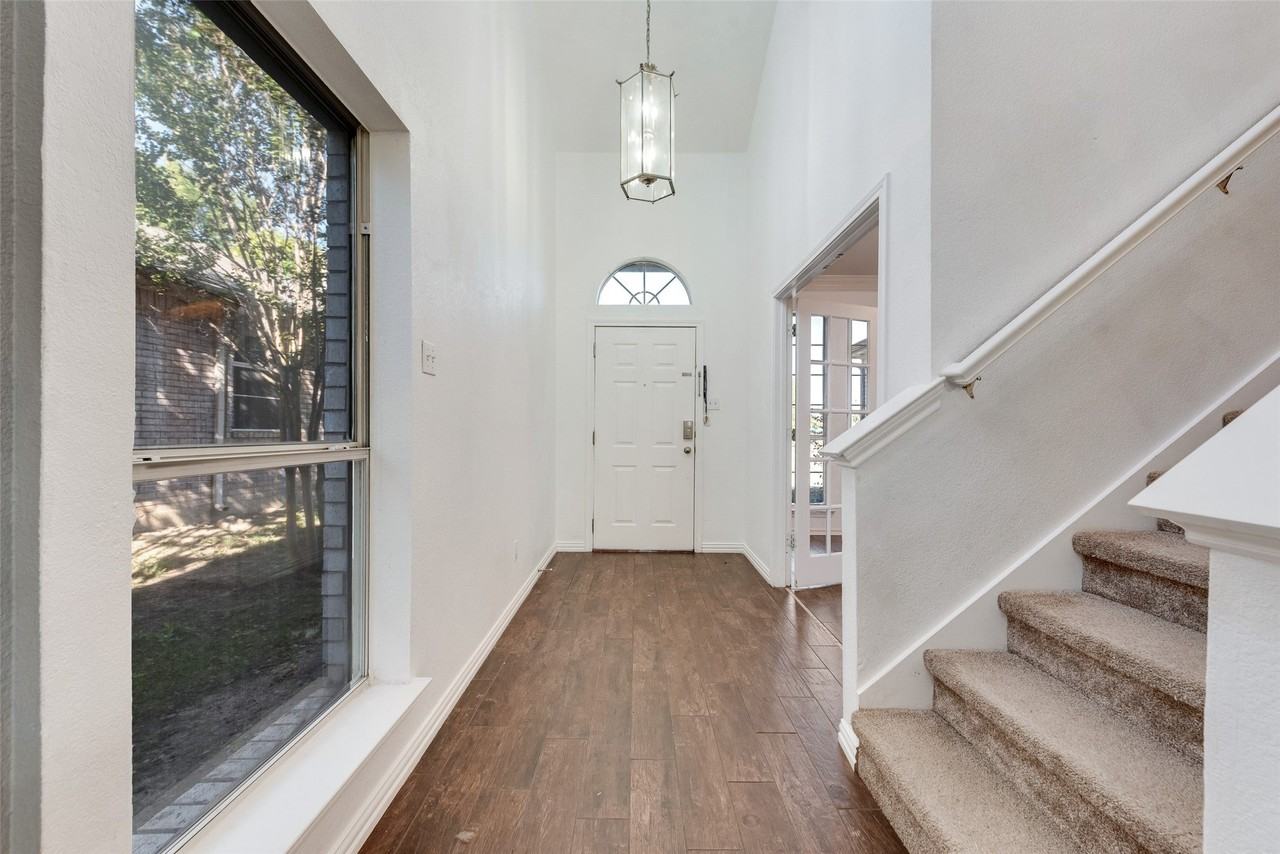 2836 Morning Star Dr - Photo 5 of 27