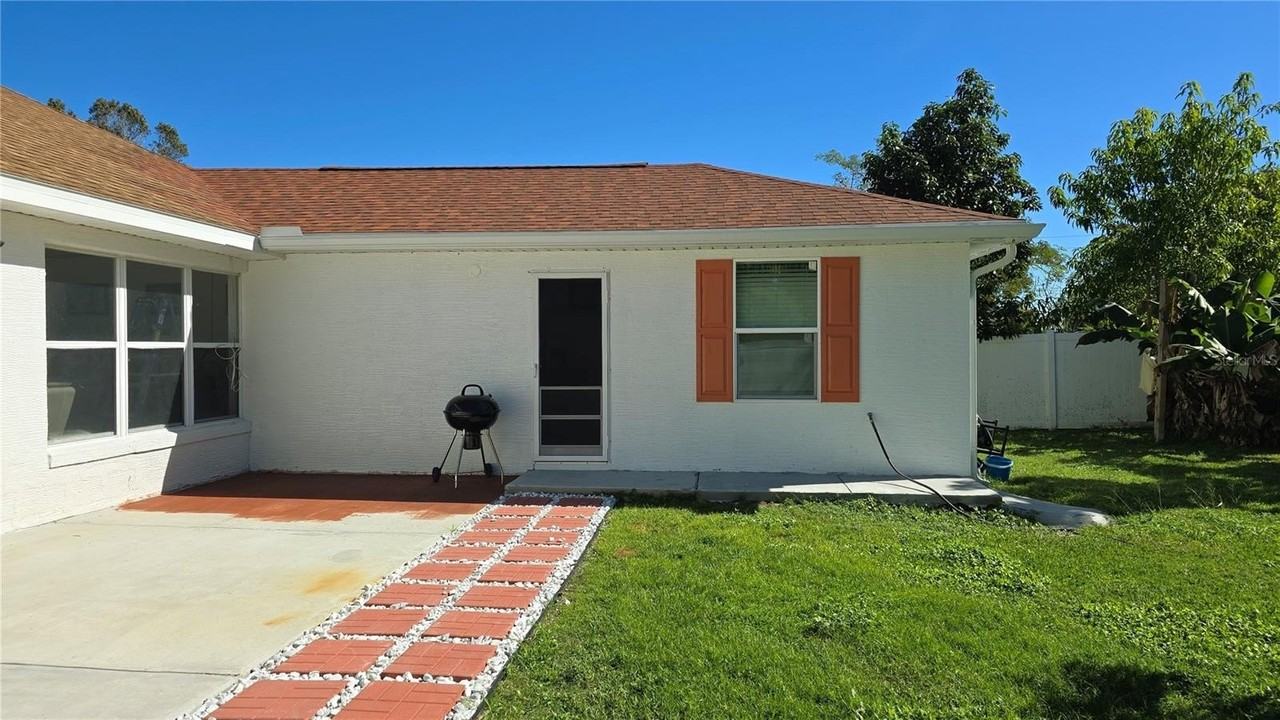 2207 Julianna Ct - Photo 2 of 11